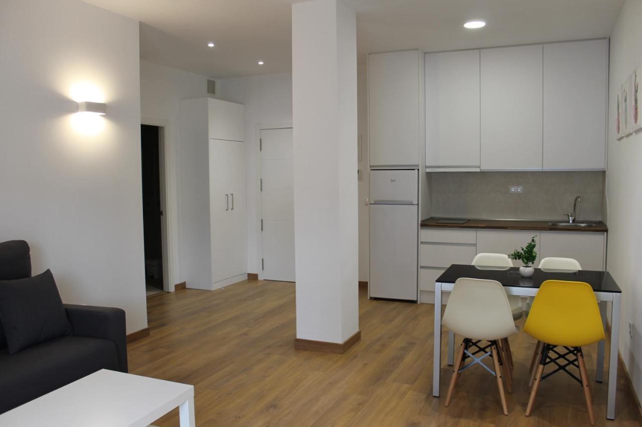Apartamentos La Luna La Solana Eksteriør billede